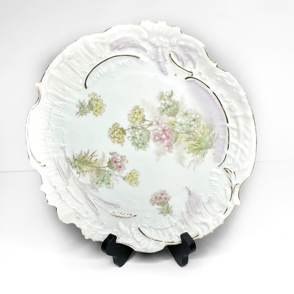 Vintage Pair of Gold Accent Bavarian China Plates - Picture 2 of 13